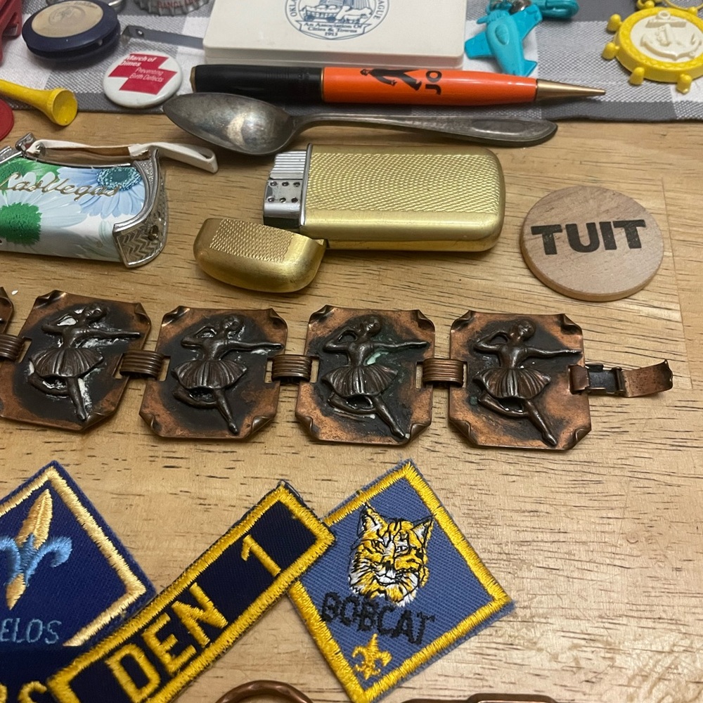 Vintage junk drawer items LOT - Picture 6 of 7